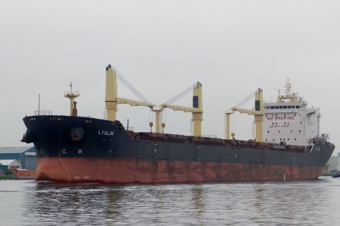 LYULIN in IJmuiden, 21 jun 2016