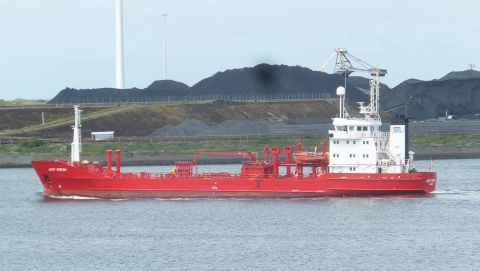 WEST STREAM in IJmuiden, 27 jun 2016