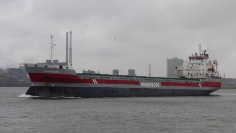 EBROBORG in IJmuiden, 1 jul 2016