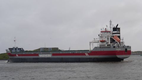 EBROBORG in IJmuiden, 1 jul 2016