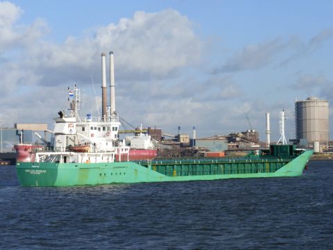 Arklow Resolve in IJmuiden, 17 jan 2015