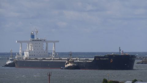 SEA TRIUMPH in IJmuiden, 14 jul 2016