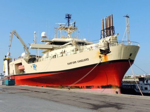 RAMFORM VANGUARD in IJmuiden, 6 aug 2016