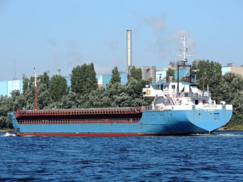 PAPER STAR in IJmuiden, 18 aug 2016