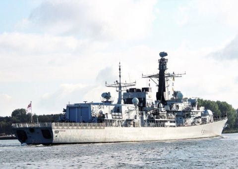 HMS SUTHERLAND F 81 in IJmuiden, 18 sep 2016