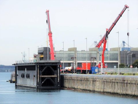 Wisseling Buitendeur Noordersluis in IJmuiden, 21 sep 2016