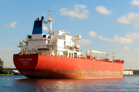 NAVE TITAN in IJmuiden, 1 okt 2016