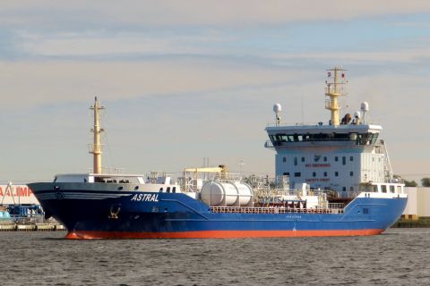 Astral in IJmuiden, 6 okt 2016