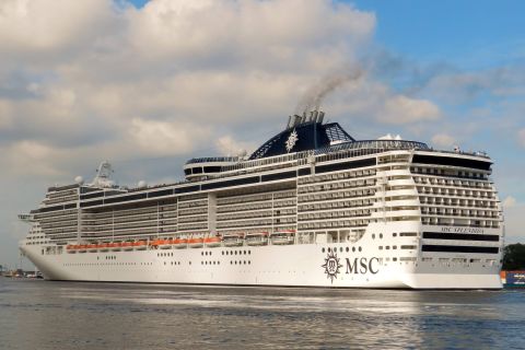 MSC SPLENDIDA in IJmuiden, 0810-2016