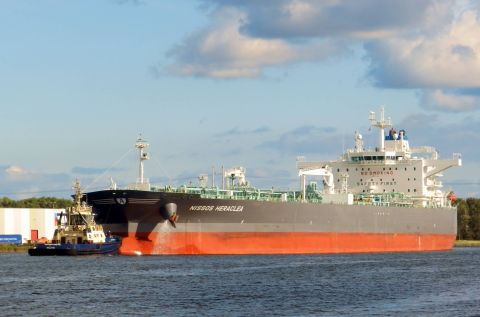 NISSOS HERACLEA in IJmuiden, 10 okt 2016