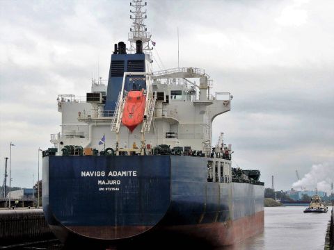 NAVIG8 ADAMITE in IJmuiden, 11 okt 2016