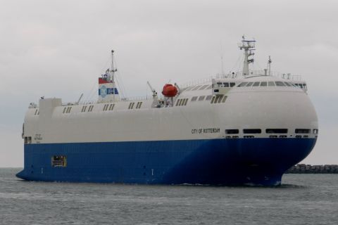 CITY OF ROTTERDAM in IJmuiden, 12 okt 2016