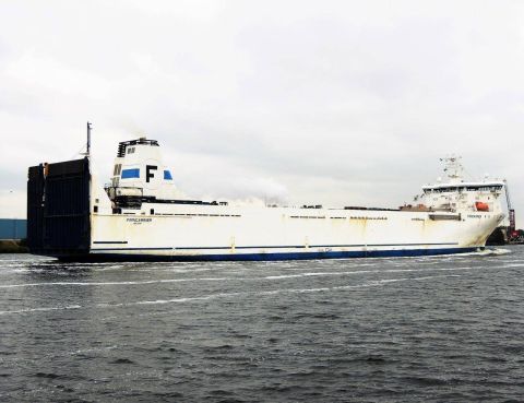 FINNCARRIER in IJmuiden, 12 okt 2016