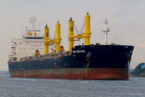 RIGI VENTURE in IJmuiden, 24 okt 2016