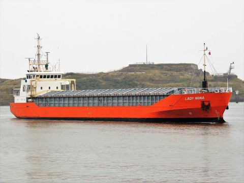 Lady Nona in IJmuiden, 25 okt 2016
