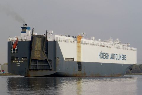 HOEGH ASIA in IJmuiden, 30 okt 2016