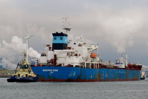 MAERSK ERIK in IJmuiden, 10 nov 2016