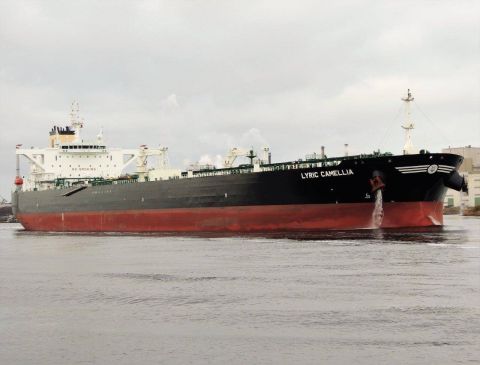 LYRIC CAMELLIA in IJmuiden, 27 nov 2016