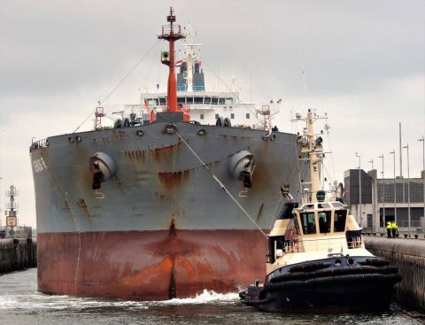 VENUS R in IJmuiden, 30 nov 2016