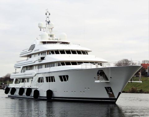 EBONY SHINE in IJmuiden, 3 dec 2016