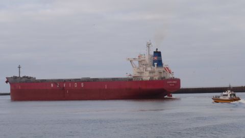NAVIOS AMBER in IJmuiden, 3 dec 2016
