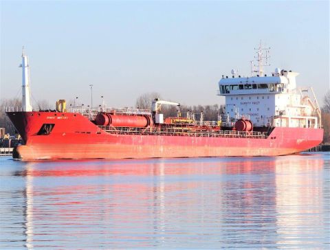 BOMAR MERCURY in IJmuiden, 5 dec 2016