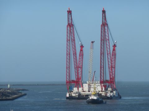 Rambiz in IJmuiden, 17 feb 2015