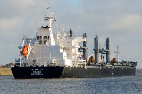Tr Niklas in IJmuiden, 17 feb 2015