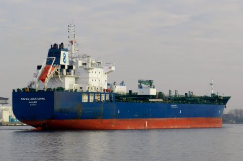 NAVIG8 AVENTURINE in IJmuiden, 16 dec 2016