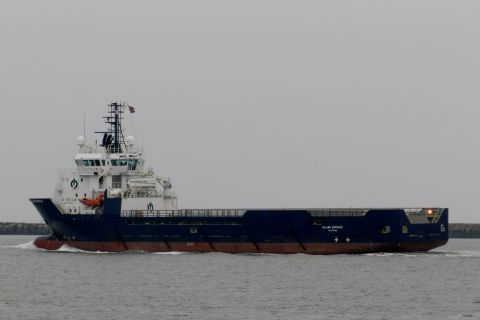 ISLAND EMPRESS in IJmuiden, 17 dec 2016