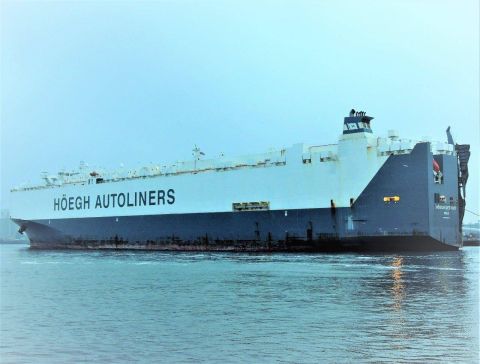 Hoegh Detroit in IJmuiden, 17 dec 2016