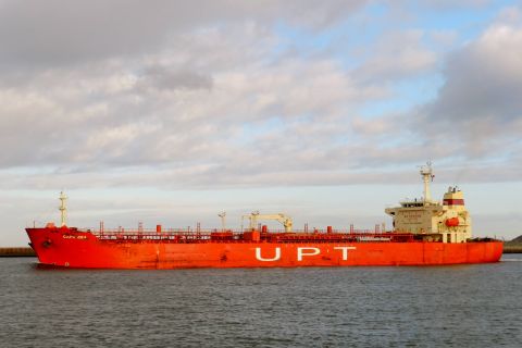 CAPE BON in IJmuiden, 5 jan 2017