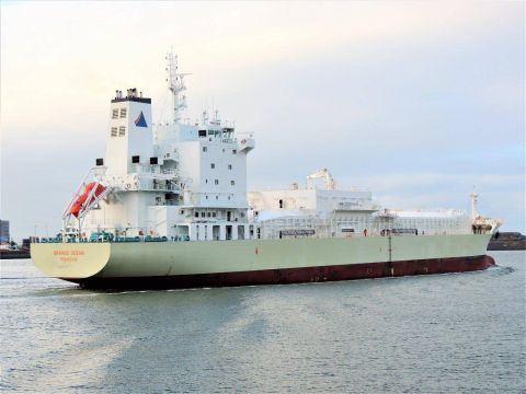 ORANGE OCEAN in IJmuiden, 10 jan 2017