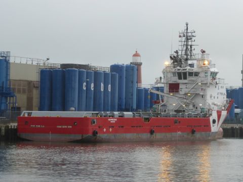Vos Precious in IJmuiden, 21 feb 2015