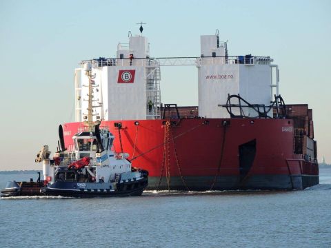 BOABARGE 37 in IJmuiden, 20 jan 2017
