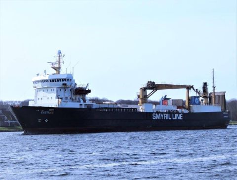 EYSTNES in IJmuiden, 21 feb 2017