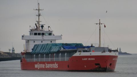 LADY IRINA in IJmuiden, 4 mrt 2017