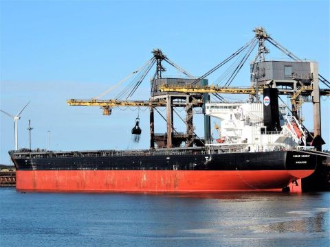 SAGAR SAMRAT in IJmuiden, 10 mrt 2017