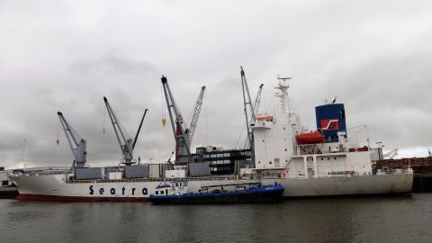 REGAL BAY in IJmuiden, 6 apr 2017