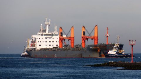 N SCHELDE in IJmuiden, 28 mei 2017