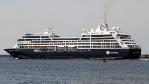 AZAMARA JOURNEY in IJmuiden, 21 jun 2017