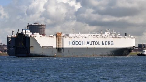 HOEGH TRIDENT in IJmuiden, 29 jul 2017