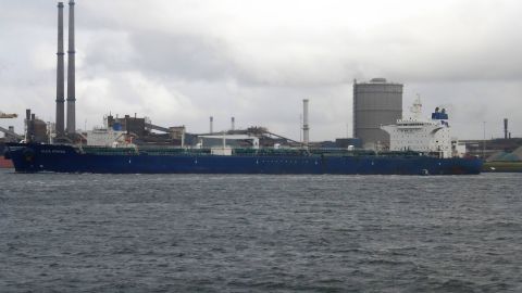 ELKA ATHINA in IJmuiden, 22 okt 2017