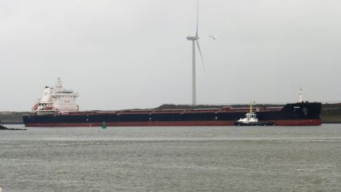 DIONE in IJmuiden, 8 nov 2017