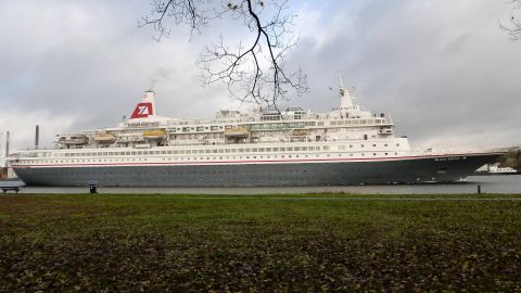 BLACK WATCH in IJmuiden