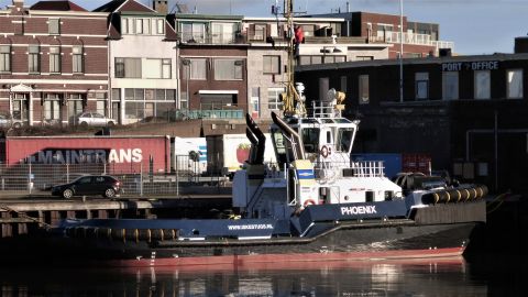PHOENIX (tug) in IJmuiden, 21 jan 2018