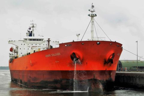 ARDMORE SEALEADER in IJmuiden