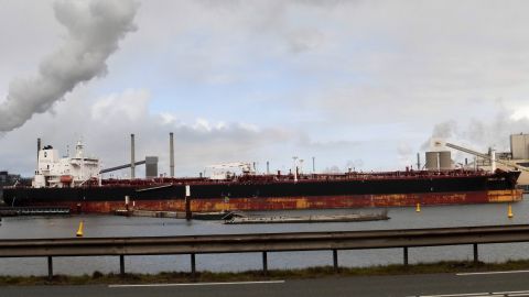 FRONT LION in IJmuiden, 21 mrt 2018
