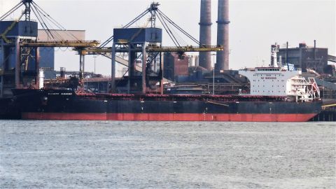 CHARLOTTE OLDENDORFF in IJmuiden, 29 mrt 2018