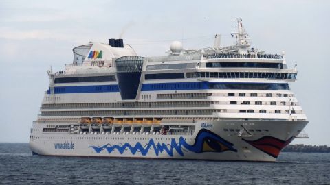 AIDAdiva in IJmuiden